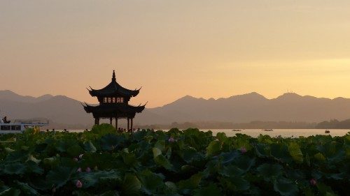 Journée de prière pour l'Église en Chine, le cardinal Zen devant le tribunal