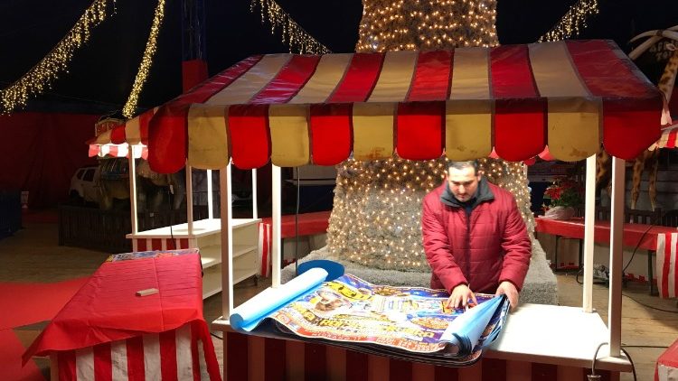 Braian Casartelli prepara le locandine