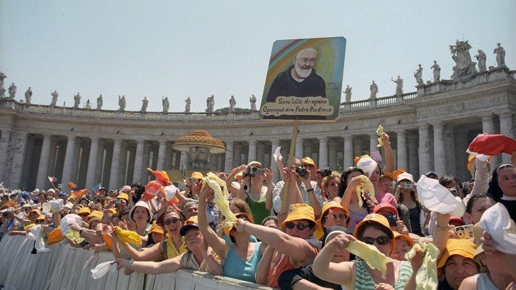 Canonizzazione Padre Pio in piazza san Pietro