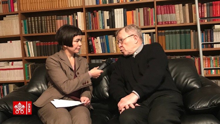 Gudrun Sailer im Gespräch mit Kardinal Walter Kasper