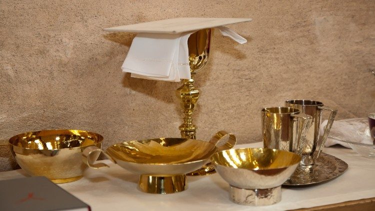 Die Einladung an den Tisch des Herrn: Eucharistie