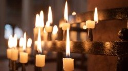 2018-01-04Candele in Chiesa.jpg