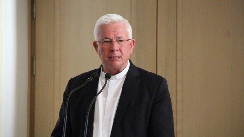 Ö: Lackner zu Kirchenaustritten - 2019 war „annus horribilis"