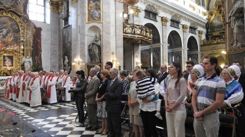 Трудные вопросы: Таинства инославным