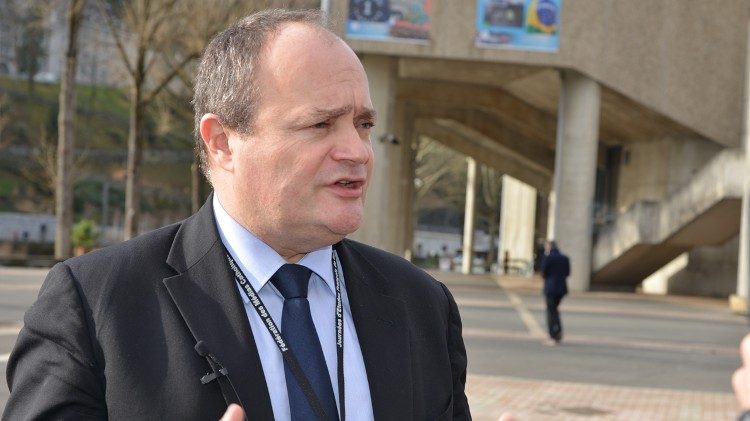 Jean-marie Montel nas Jornadas das Comunicações Sociais em Lourdes