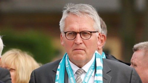 D: Warnung vor überhöhten Erwartungen an „synodalen Weg“