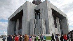 Tempio della Divina Provvidenza, Warszawa.jpg