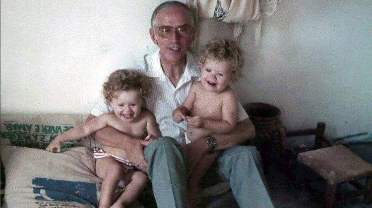 WhatsApp Image 2018-02-07 at 01.12.58 1AEM.jpg