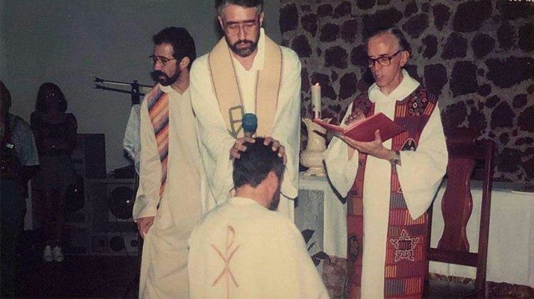 WhatsApp Image 2018-02-07 at 01.13.00aem.jpg