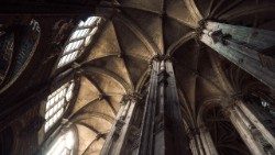 abbey-1851493 ok.jpg