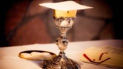 chalice-1591668 ok.jpg