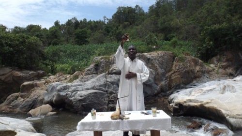 D: Monat der Weltmission eröffnet 