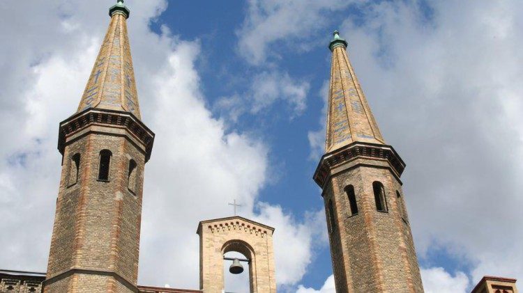 Bóg już tu nie mieszka? - konferencja o nieczynnych kościołach