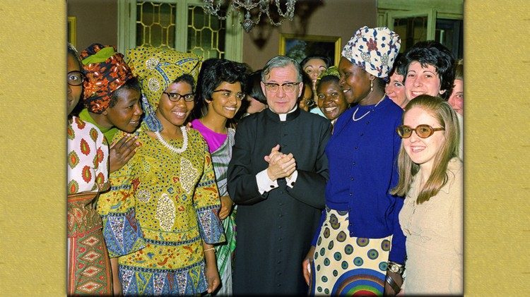 escriva balaguer 13aem.jpg