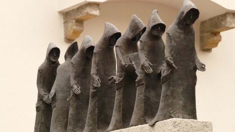 Charbel Makhlouf, monge eremita libanês, foi canonizado por Paulo VI em outubro de 1977