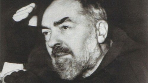 Padre Pio: dal confessionale all’Eucaristia, una storia d’amore