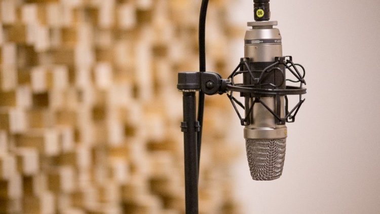 Compromisso social e responsabilidade formativa e informativa de todo profissional da comunicação