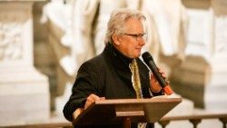 706_7128221f-af86-4677-b351-a83a070cca94 OK.jpg