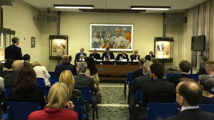 Conferenza stampa di presentazione del libro Noi Fratelli