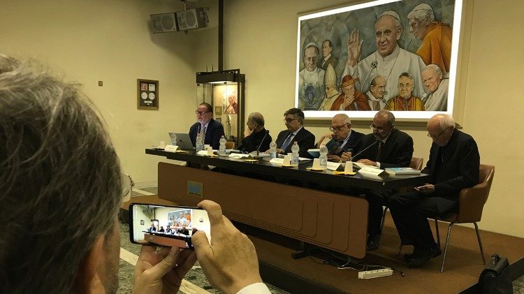 I relatori alla conferenza stampa di presentazione del libro Noi Fratelli