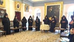 Gerusalemme i padri della chiesa Armena.jpg