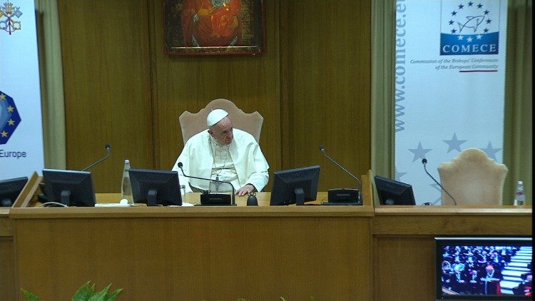 Le Pape François s'exprimant au congrès «Repenser l'Europe», samedi 28 octobre 2017.