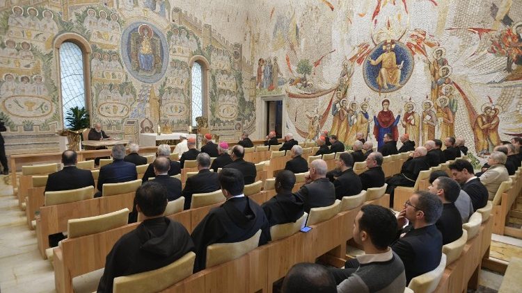 Prédication du père Cantalamessa lors de l'Avent.