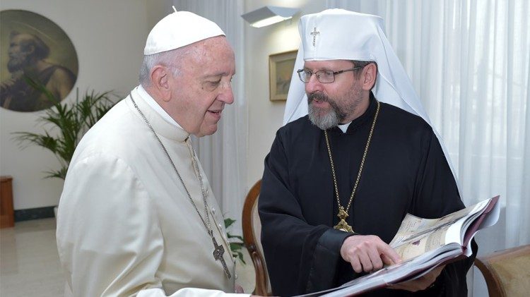 Le Pape en entretien avec Sa Béatitude Sviatoslav Schevchuk, au Vatican en juillet 2018.