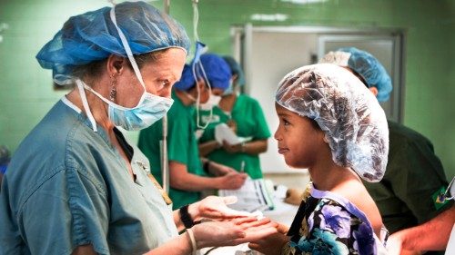 Operation Smile, come restituire il sorriso ai bambini
