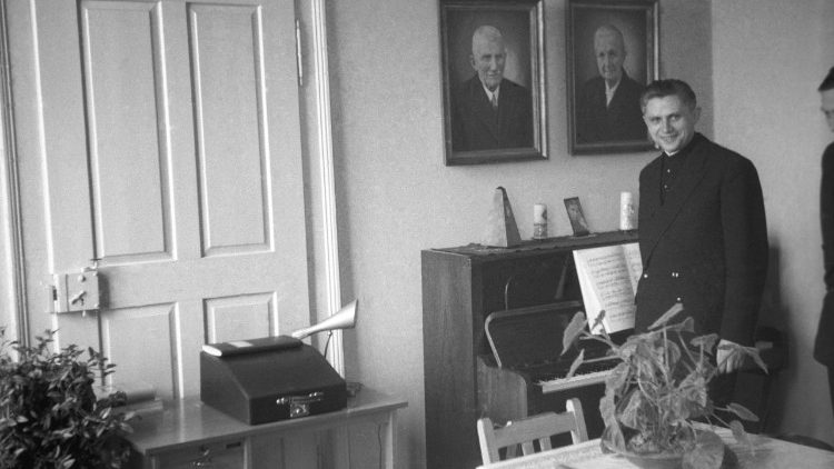 Un giovane Joseph Ratzinger