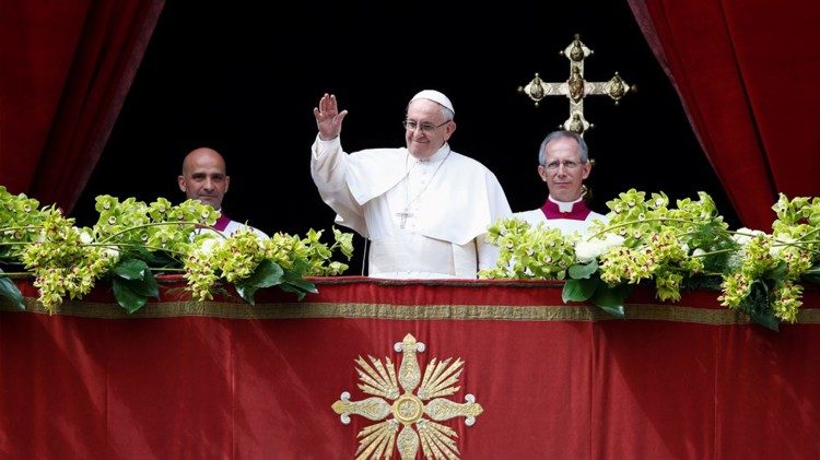 Central Loggia of St Peter's Basilica where Pope Francis delivers the “Urbi et Orbi” message and blessing