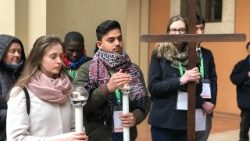 Via Crucis Giovani 5.jpg