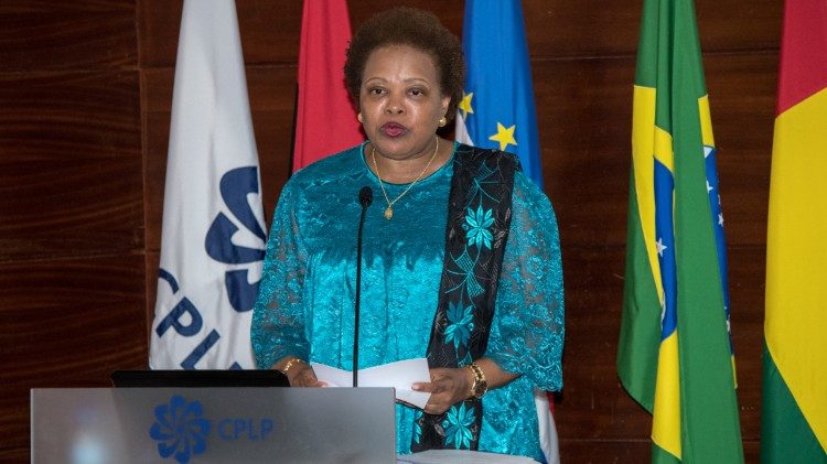 Maria do Carmo Silveira, Segretaria Esecutiva della CPLP