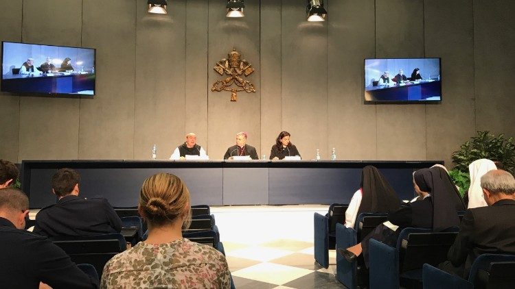 Istruzione su vita contemplativa 2.JPG