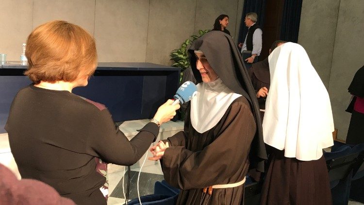 Istruzione su vita contemplativa7.JPG