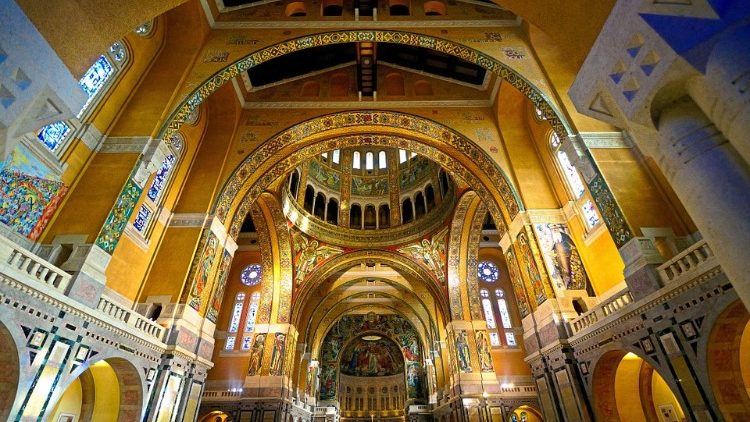 La basilique de Lisieux, en France