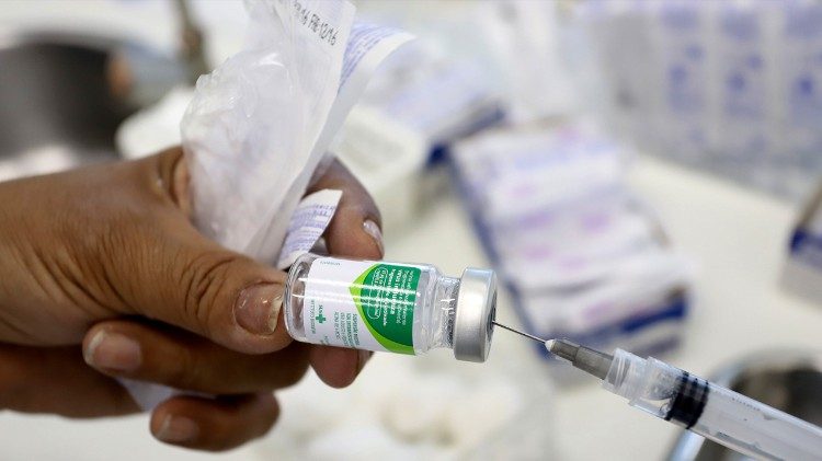 As vacinas são úteis e eficazes no controle de doenças infectocontagiosas