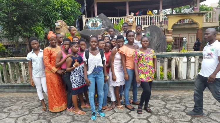 Girls at the "Don Bosco Fambul" shelter in Freetown, Sierra Leone 