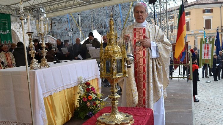 Fiaccola della Pace e Messa a Norcia