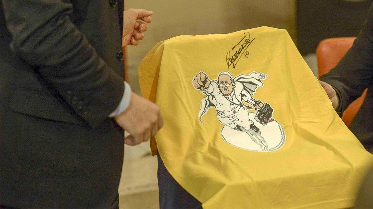 Le maillot de la campagne "Ordinary Heroes".