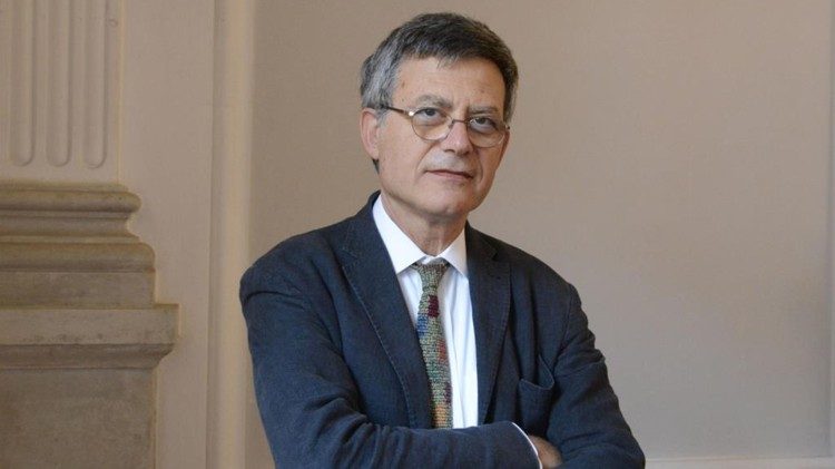 Pablo Ruffini  Prefecto Dicasterio Comunicación Vaticano medios católicos desarrollo humano