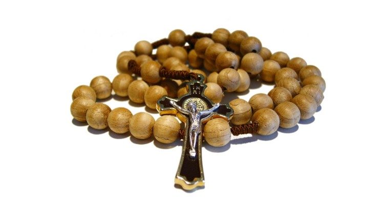 Warszawscy mężczyźni podjęli post o chlebie i wodzie