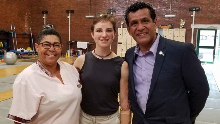 José Rodriguez Bejarano com l'atleta paralimpica italiana, Beatrice Vio.