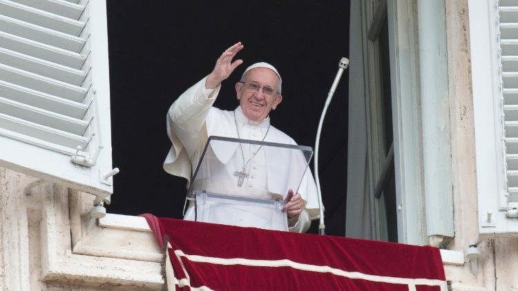 Il Papa al Regina Coeli