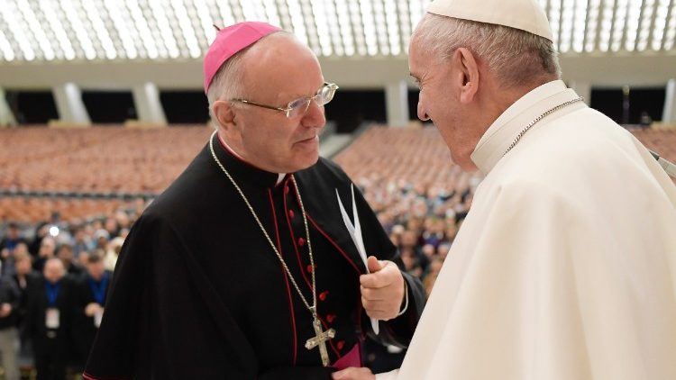 Papa Francesco e mons. Nunzio Galantino
