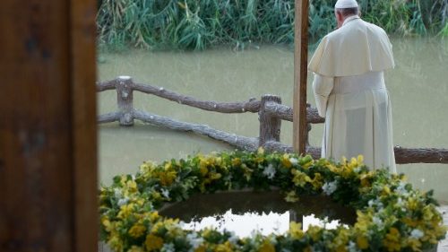 Papa Francesco e sorella acqua