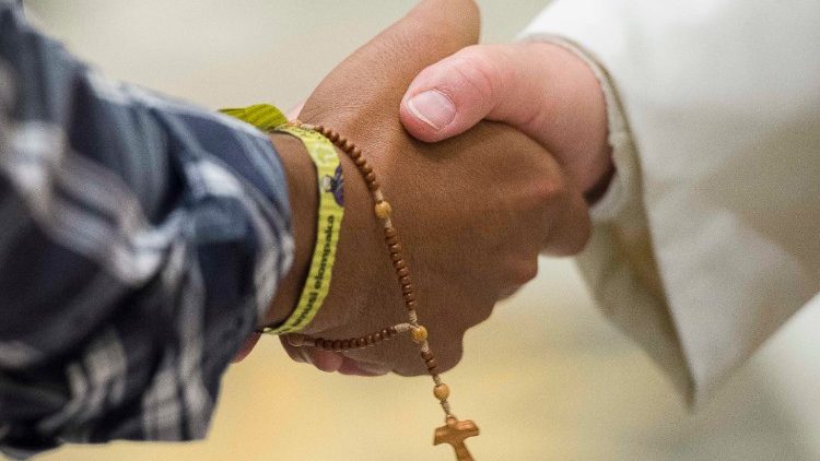 Incontro del Papa con un missionario