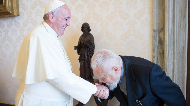 Papa Francisco e Enzo Bianchi, fundador da Comunidade de Bose