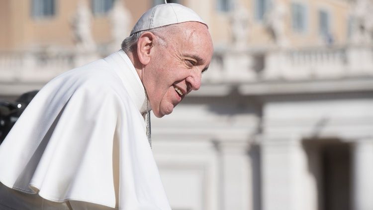 Papa Francisco na Praça São Pedro