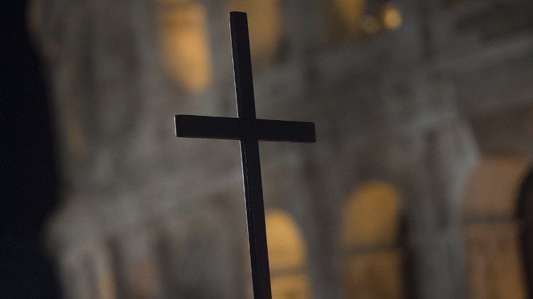 Via Crucis al Colosseo
